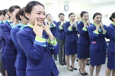 昆明空乘專業(yè)重點(diǎn)院校信息推薦——云南聚聯(lián)教育信息咨詢